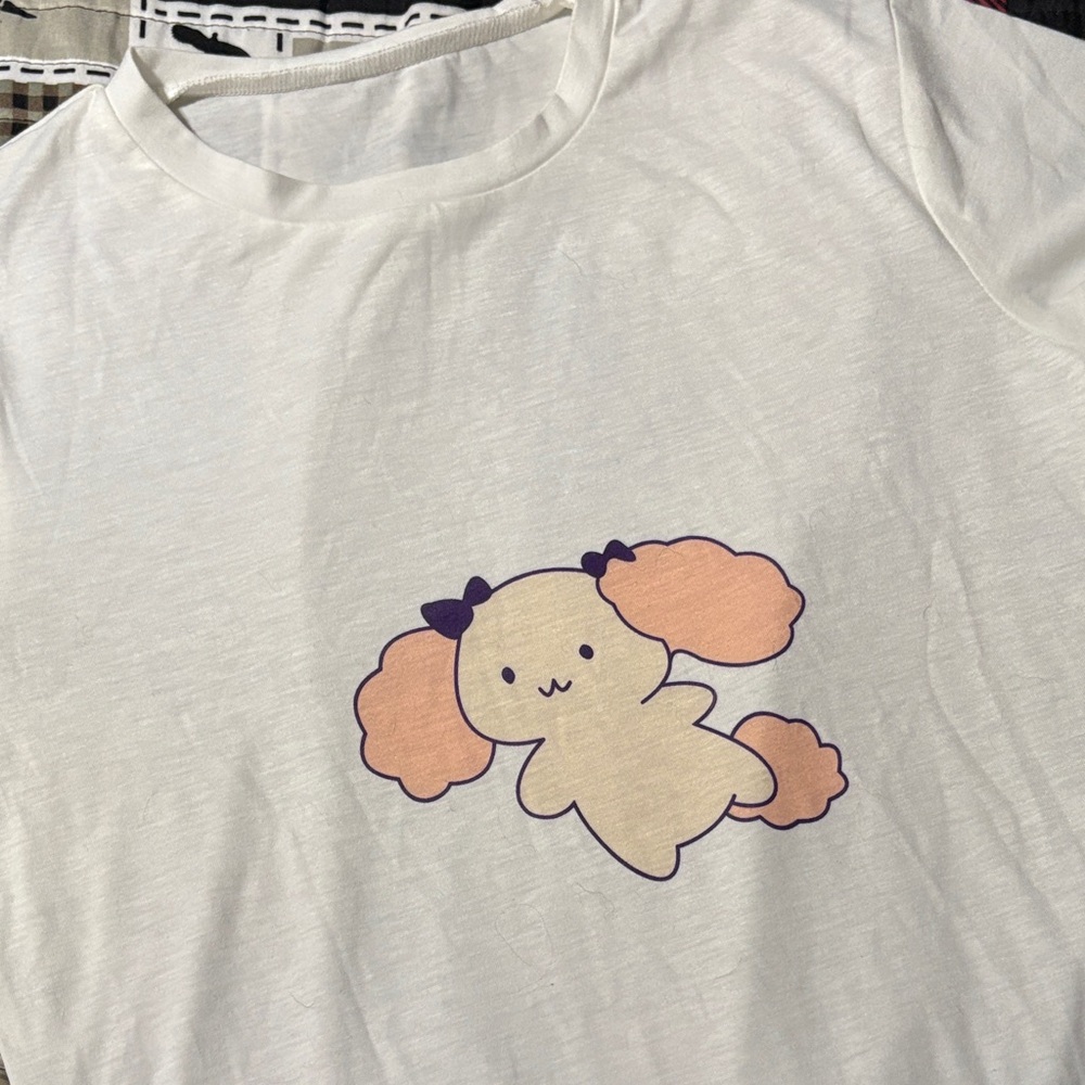 ROMWE White T-Shirt with Pink Label